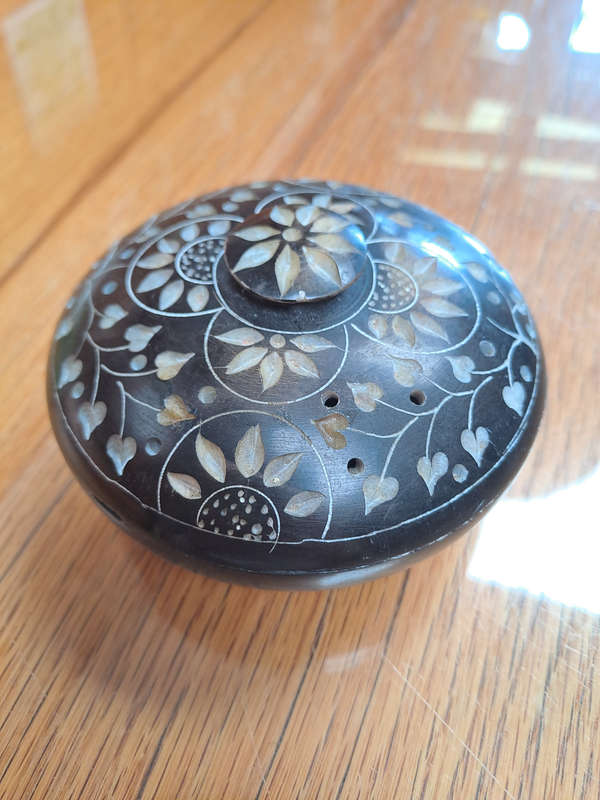Asian hand carved soap stone Incense burner beautiful RARE !!!!!