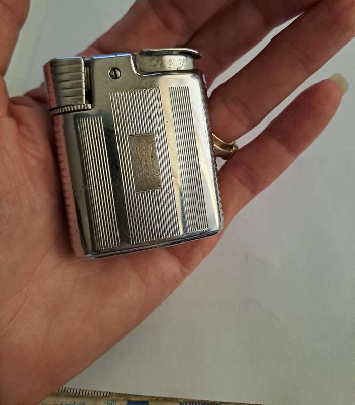 vintage Ronson vara flame lighter