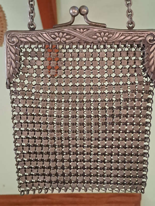 Victorian EPNS silver ladies mesh purse/bag