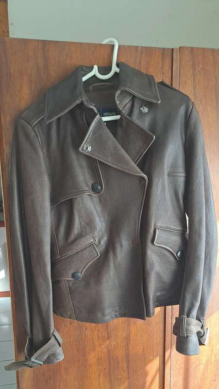Giorgio Armani Italy ladies leather Jacket size 8