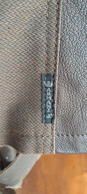 Giorgio Armani Italy ladies leather Jacket size 8