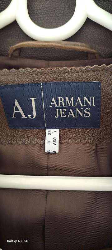 Giorgio Armani Italy ladies leather Jacket size 8
