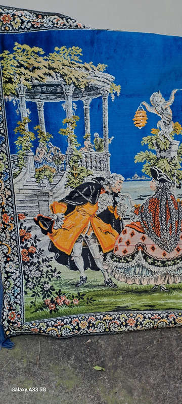 Vintage XL wall carpet/velvety Venice scene 2m x 1.25m Beautiful detail