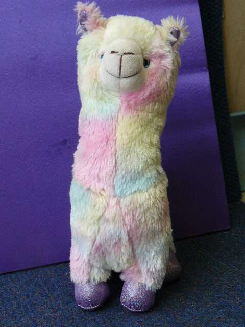 SOFT TOY LAMA