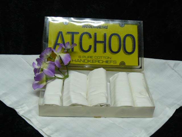 PURE WHITE COTTON HANDKERCHIEFS BOXED X 6