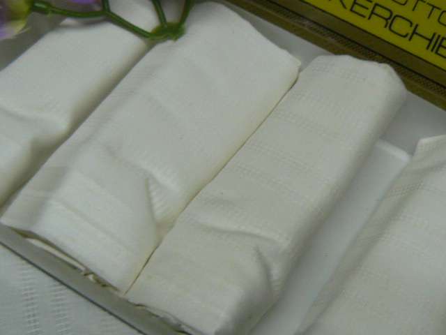 PURE WHITE COTTON HANDKERCHIEFS BOXED X 6