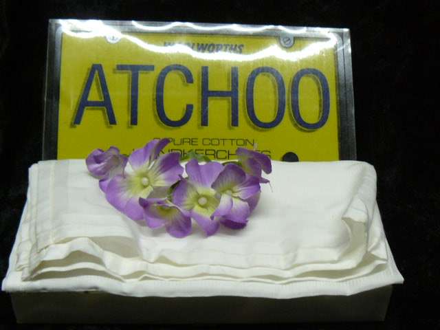 PURE WHITE COTTON HANDKERCHIEFS BOXED X 6