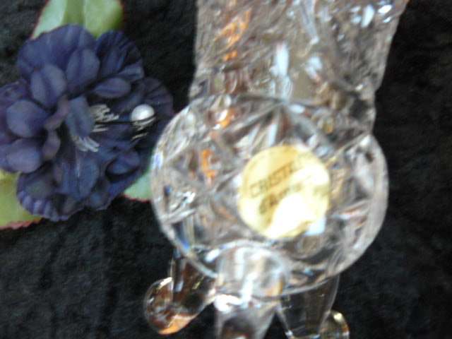 Genuine Crystal Vase with Feet Mint Color