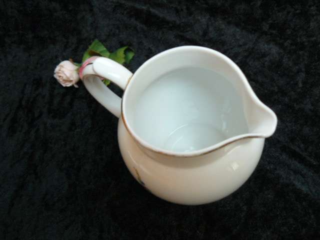 PORCELAIN MILK JUG T K THUNY CZECHOSLOVAKIA
