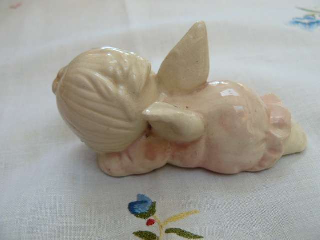 SLEEPING BABY ORNAMENT