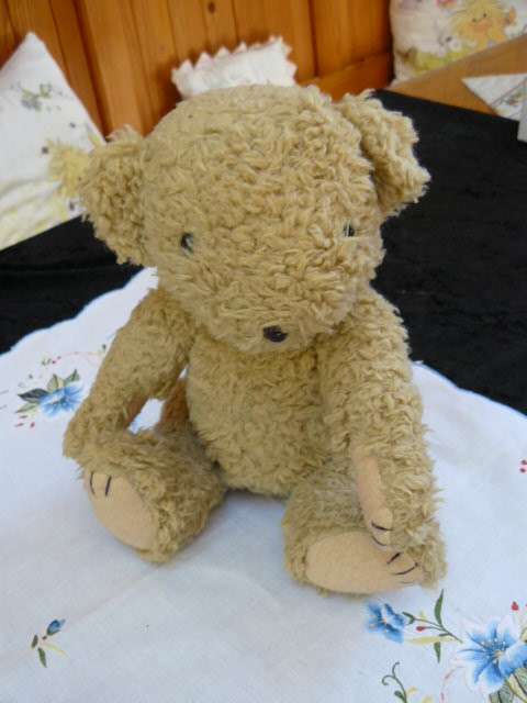 VERY OLD TEDDY MOVABLE LIMBS