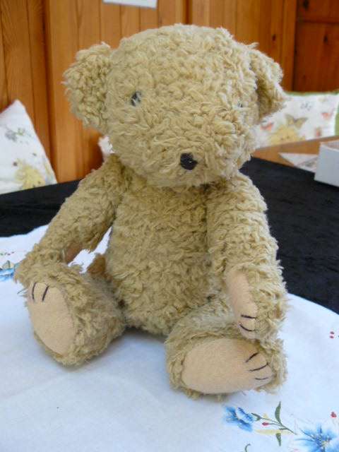 VERY OLD TEDDY MOVABLE LIMBS