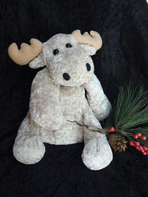 RAINDEER SOFT TOY NOS 31 CM LONG