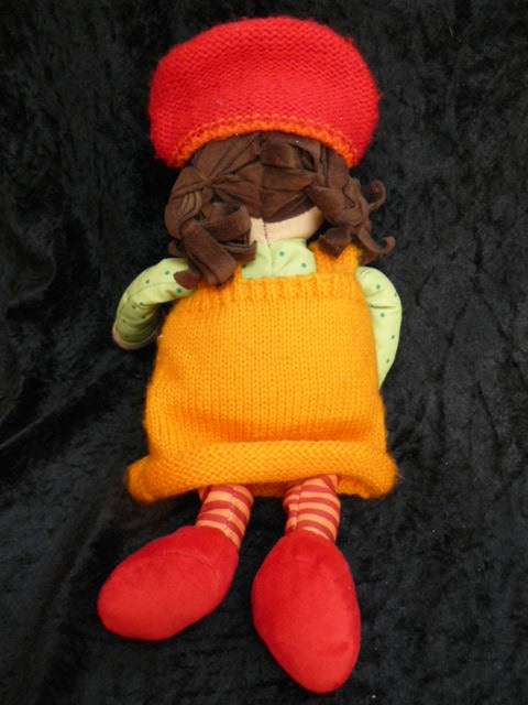 MATERIAL KNITTED SOFT DOLL