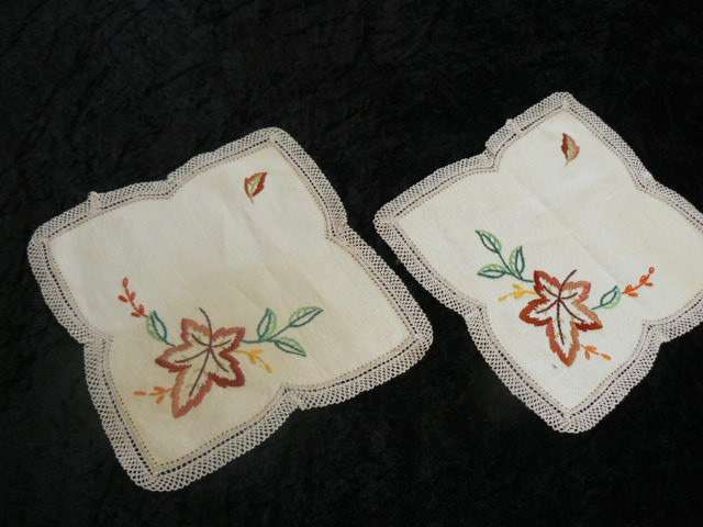 VINTAGE COTTON EMBROIDERED DOILIES WITH HAND CROCHETED EDGE