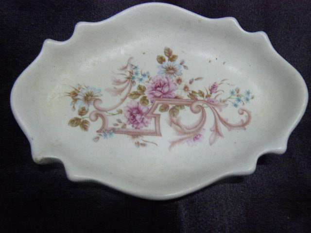 CERAMIC PIN DISH BELL CRESENT EST 1995