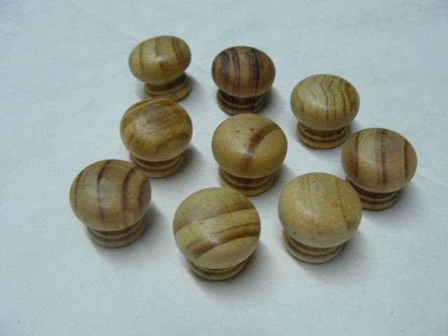 9 x WOODEN TURNED DRAW HANDLES
