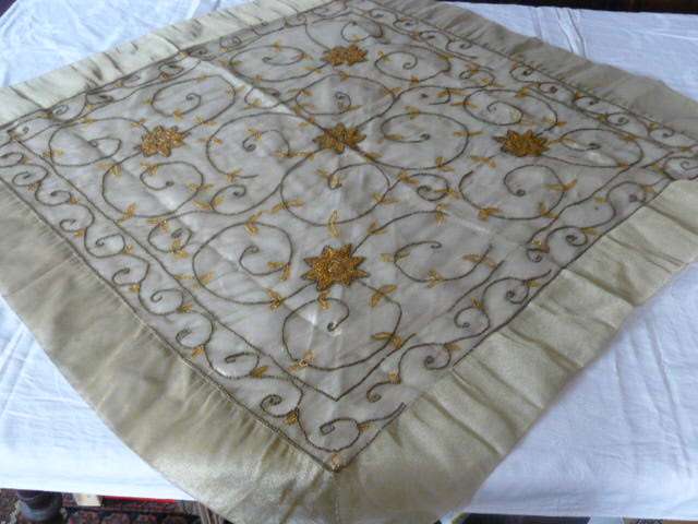 TABLE CLOTH WITH BEADS AND TASSELS