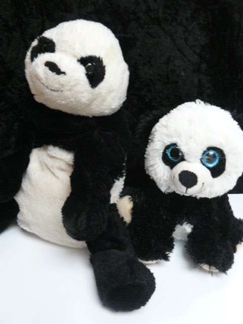 2 X SOFT PANDER BEARDS SOFY TOYS