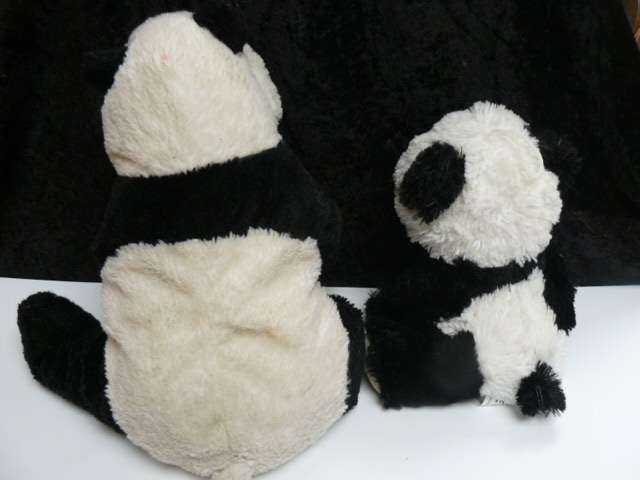 2 X SOFT PANDER BEARDS SOFY TOYS