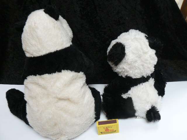 2 X SOFT PANDER BEARDS SOFY TOYS