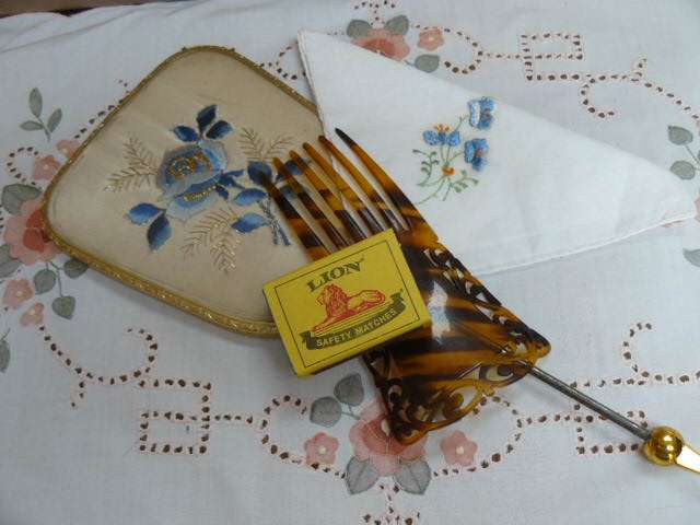 VINTAGE EMBRIDERED MENDED MIRROR AND STUNNING VINTAGE HAND EMBROIDERED HANKIE AND VINTAGE HAIR CLIP