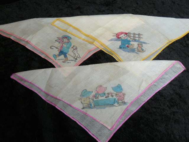 VINTAGE CHILDRENS HANKIES SILK X 3