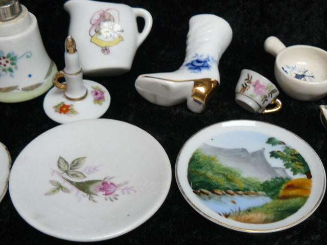 MINIATURES ALL SORTS LOT