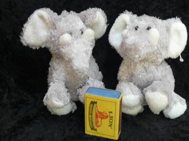 2 X ELEPHANT BABIE SOFT TOYS NEW