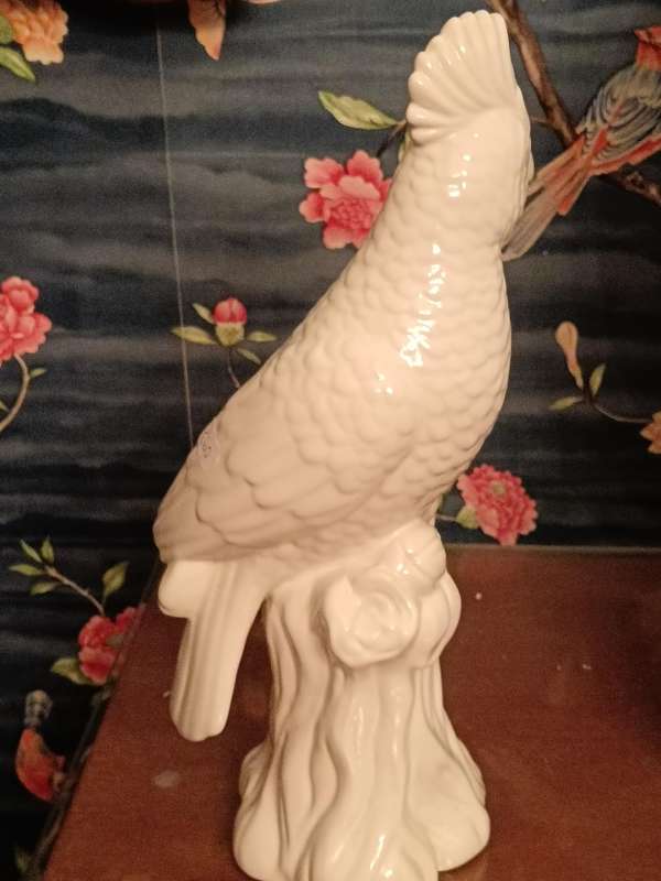 Pair of Ceramic Parrots