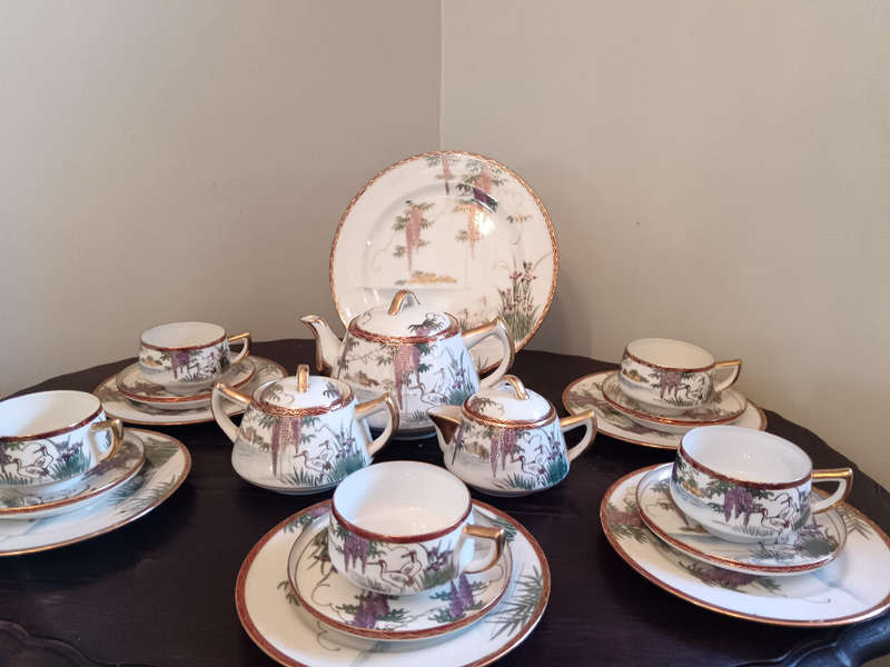 SOKO CHINA HAND PAINTED TEASET