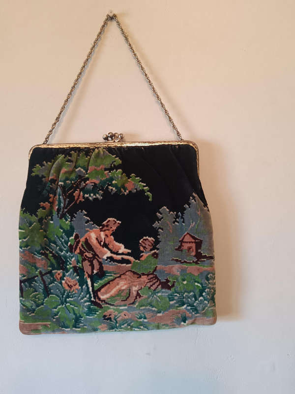 Velvet Loving couple Evening Bag