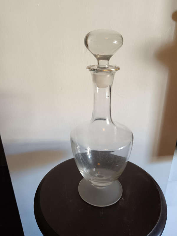 Beautiful Crystal Pedestal Decanter