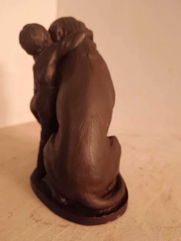 Hereduties Cold Cast Bronze Resin Figurine Best of Friends