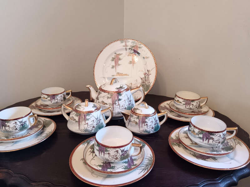 SOKO CHINA HAND PAINTED TEASET