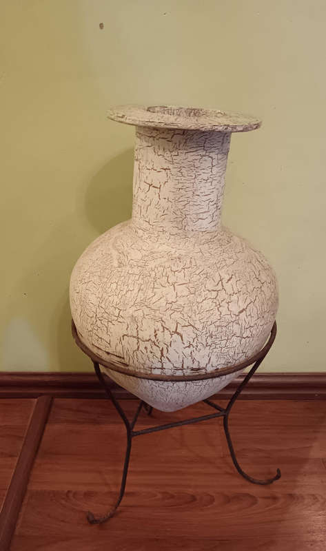 Large Crackle Glaze Vasd/ Pot with Wrought Iron Stand