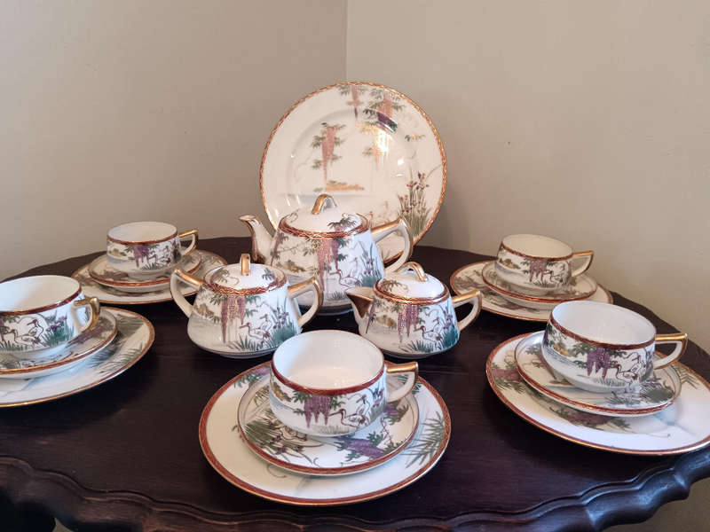 SOKO CHINA HAND PAINTED TEASET
