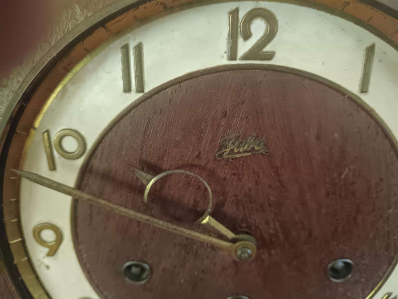 Juba Wooden Mantel Clock Working