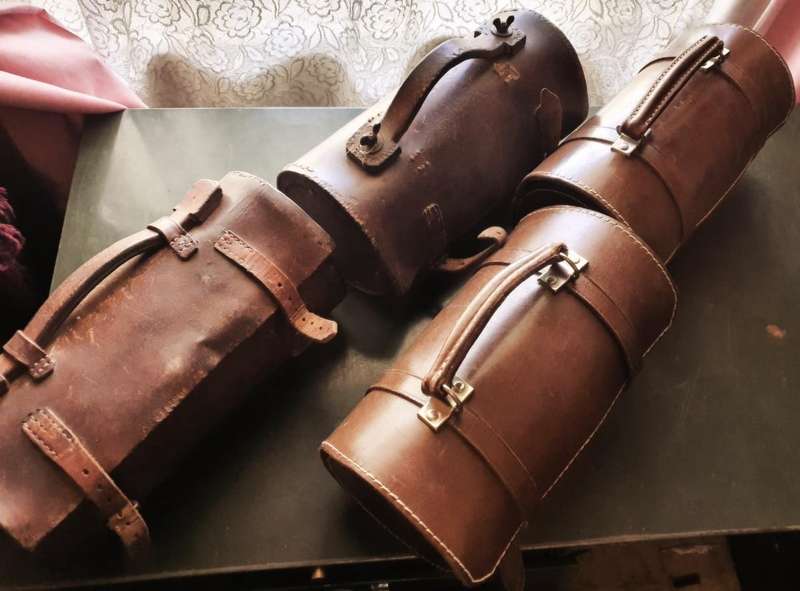 VINTAGE DUNLOP LAWN BOWLS SET FOR SALE