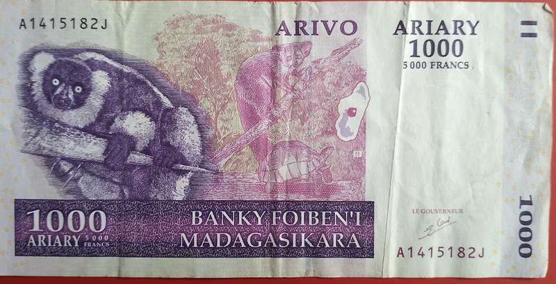 BANK OF MADAGASCAR 100 ARIARY NOTE 2004