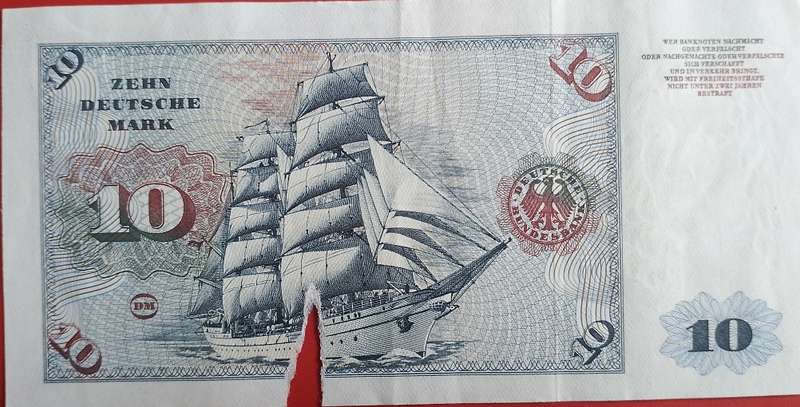 GERMANY 10 DEUTSCHE MARK 1970 BANK NOTE NOTE MISSING PIECE AT BOTTOM HENCE LOW PRICE
