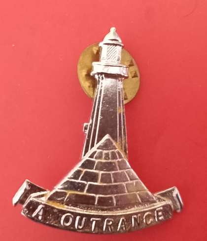 SADF/SA ARMY ALGOA BAY BERET BADGE -NOT COMMON