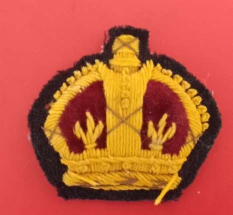 WWII BRITISH WARANT OFFICER SECOND CLASS IN THE BRITISH ARMY BADGE