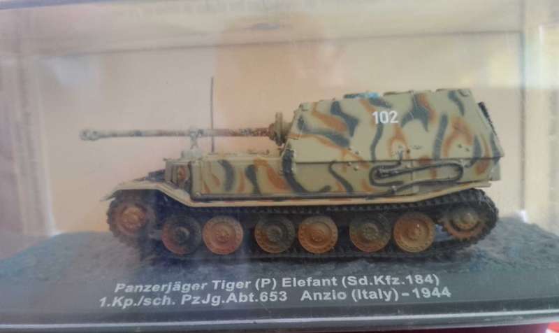 GERMAN PANZERJAGER TIGER  ELEFANT TANK DIE CAST TANK IN SEALED BOX