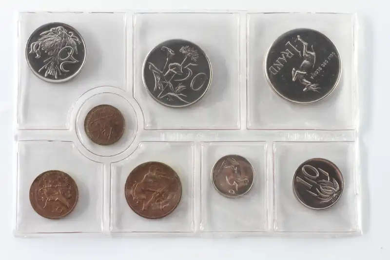 1977 South Africa (UNC) Uncirculated Mint Pack Set * Mintage ONLY 20,000*