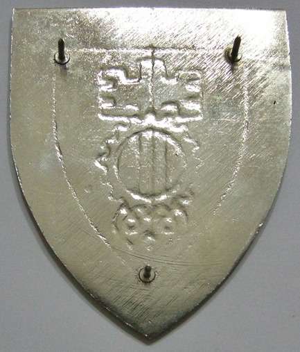 7 Division Mobilisation Centre Shoulder Flash Pins Intact Dinnes 5134