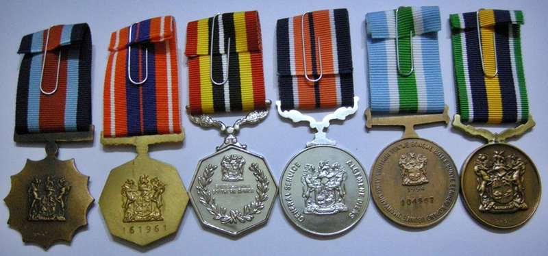 Full Size Medal Set of Six with Full Size Cunene Bar