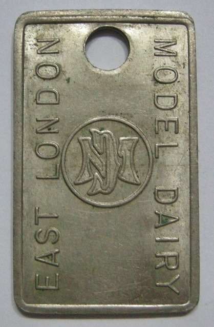 Model Dairy East London One Gallon Milk Household Token Cu/Nickel 19.3 x 32.2mm Hern 366c