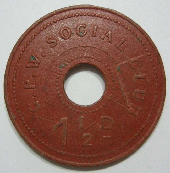 Government Printing Works Social Club 1½D Token Red Fibre 31mm Hern 244k