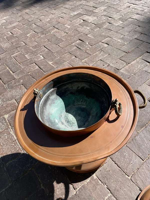 Brass Coal Warmer ( 60 x 43 x 43 cm )